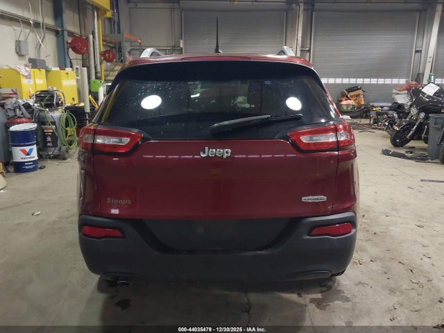 1C4PJLCB5FW782554 Jeep Cherokee Latitude