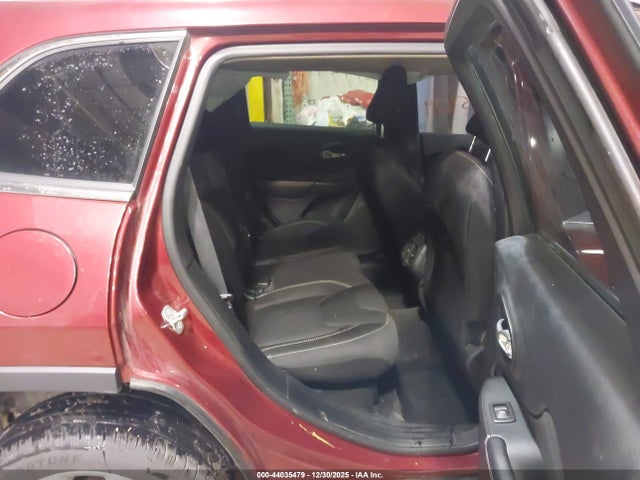 1C4PJLCB5FW782554 Jeep Cherokee Latitude