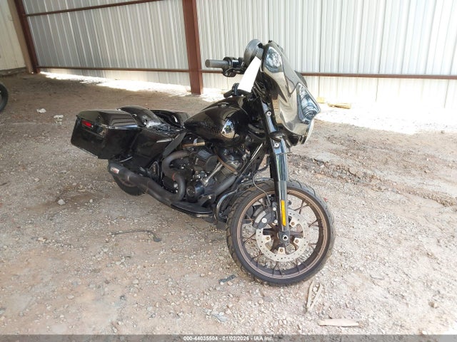 2022 HARLEY-DAVIDSON FLHXST 1HD1ABL15NB653760