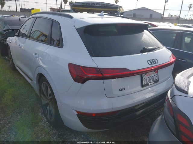 2024 AUDI Q8 E-TRON WA14AAGEXRB043049 Photo 2