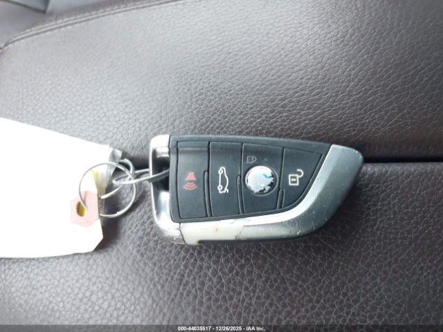 2016 BMW X5 5UXKR0C54G0P33098 Photo 10