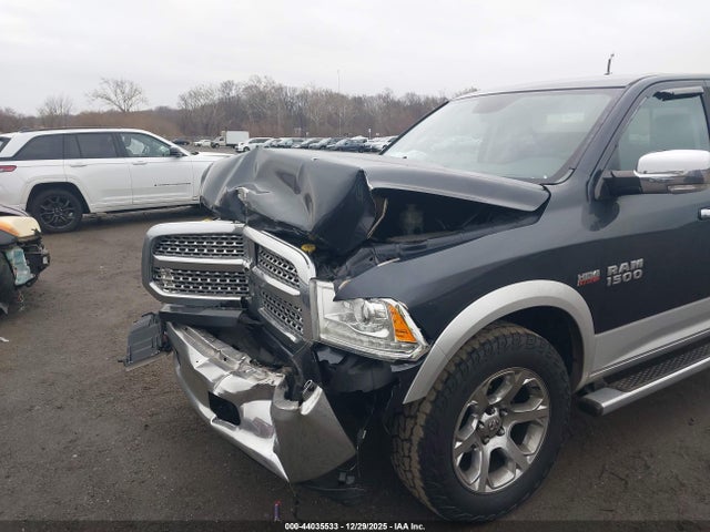 44035533 :رقم المزاد ، 1C6RR7NTXDS652859 vin ، 2013 Ram 1500 Laramie مزاد بيع