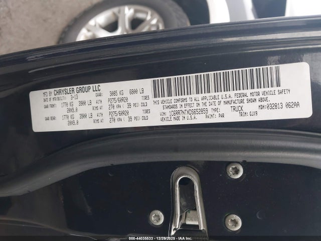 44035533 :رقم المزاد ، 1C6RR7NTXDS652859 vin ، 2013 Ram 1500 Laramie مزاد بيع
