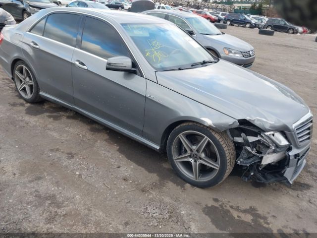 2011 MERCEDES-BENZ E 550 WDDHF9AB3BA414897