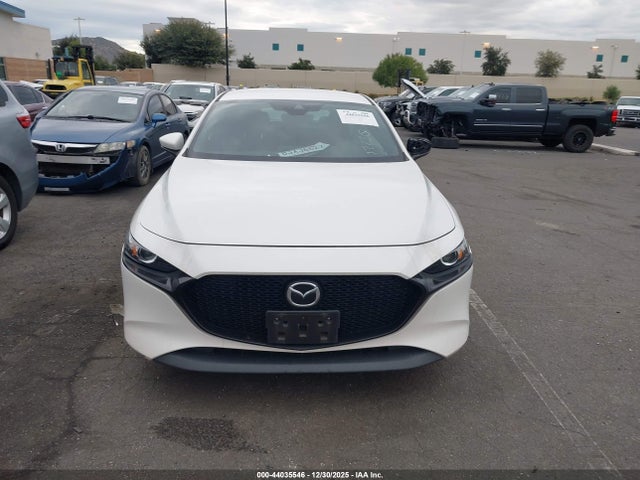 Mazda Mazda3 2.5 S 2021 JM1BPAJL7M1300203 Image 12