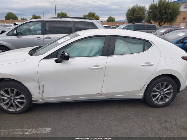 Mazda Mazda3 2.5 S 2021 JM1BPAJL7M1300203 Image 14