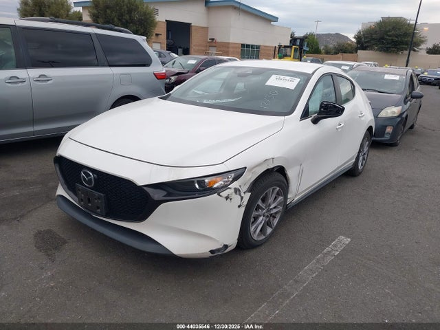 Mazda Mazda3 2.5 S 2021 JM1BPAJL7M1300203 Image 2