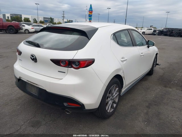 Mazda Mazda3 2.5 S 2021 JM1BPAJL7M1300203 Image 4