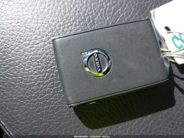 2016 VOLVO XC90 YV4A22PKXG1025331 Photo 10