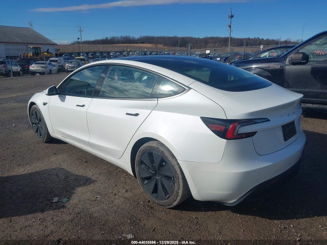 2024 TESLA MODEL 3 5YJ3E1EA1RF739043 Photo 2