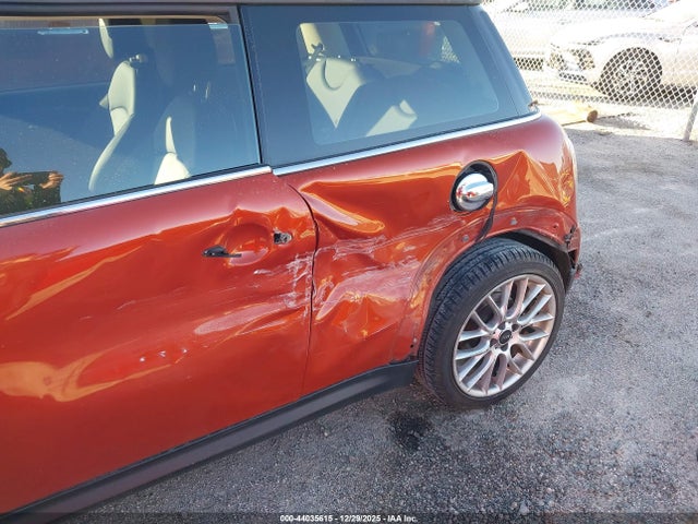 2011 MINI COOPER S WMWSV3C5XBTY23987 Photo 5