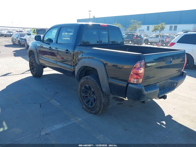 Toyota Tacoma Prerunner 2014 5TFJX4GN5EX027234 Image 3
