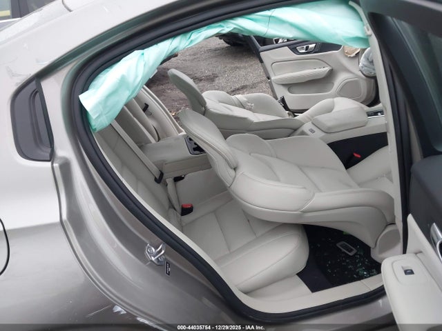 2020 VOLVO S60 7JRA22TK4LG042174 Photo 7
