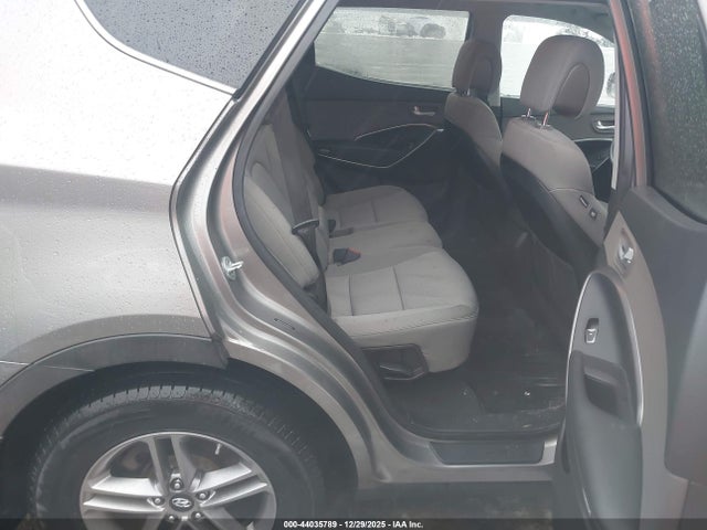 5NMZUDLB6HH005554 Hyundai Santa Fe Sport 2.4l