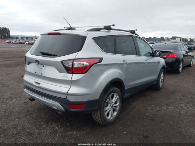 2018 FORD ESCAPE 1FMCU0G99JUB62754 Photo 3