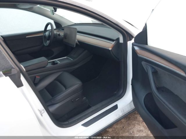 2023 TESLA MODEL Y 7SAYGDEE2PF757281 Photo 4