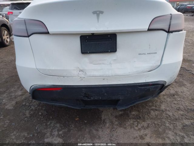 2023 TESLA MODEL Y 7SAYGDEE2PF757281 Photo 5