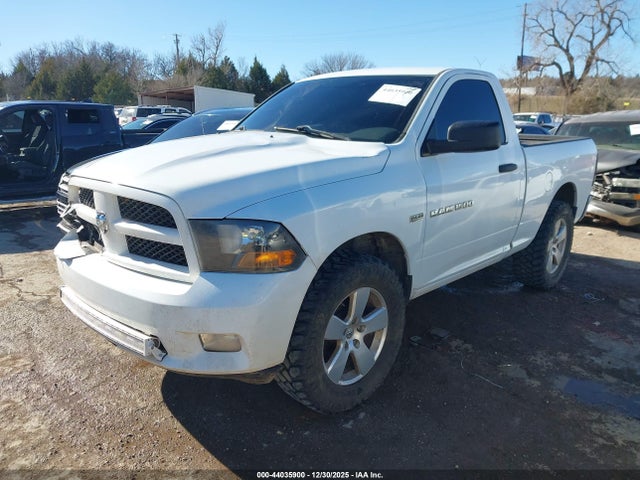 44035900 :رقم المزاد ، 3D7JB1ETXBG631754 vin ، 2011 Ram Ram 1500 St مزاد بيع