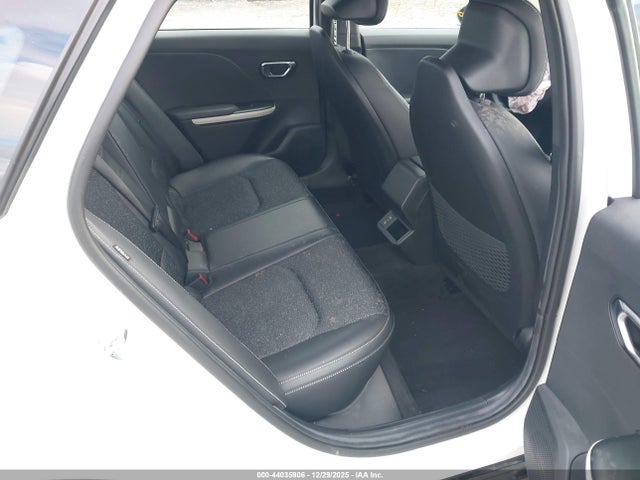 3KPFW4DE5SE050909 KIA K4 Gt-line