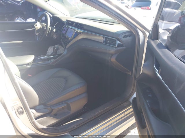 2019 TOYOTA CAMRY 4T1B11HK3KU779788 Photo 4