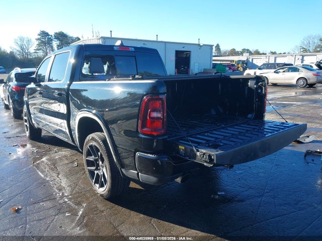 44035969 :رقم المزاد ، 1C6SRFJPXSN553524 vin ، 2025 Ram 1500 Laramie  4x4 5'7 Box مزاد بيع