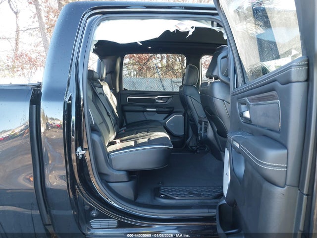 44035969 :رقم المزاد ، 1C6SRFJPXSN553524 vin ، 2025 Ram 1500 Laramie  4x4 5'7 Box مزاد بيع