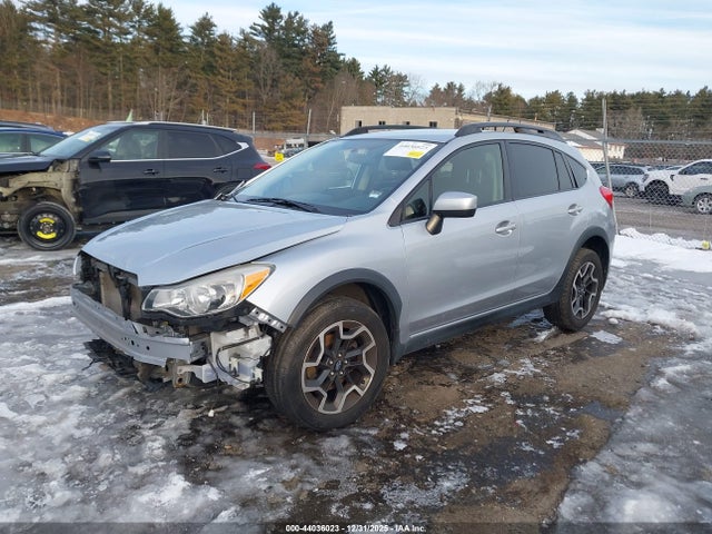 Subaru Crosstrek 2.0i Premium 2017 JF2GPABC4HH264568 Image 2