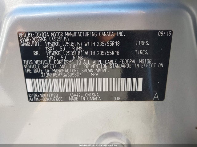 2T3NFREV7GW309807 Toyota RAV4 SE