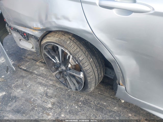 4T1B61HK8KU219525 Toyota CAMRY XSE