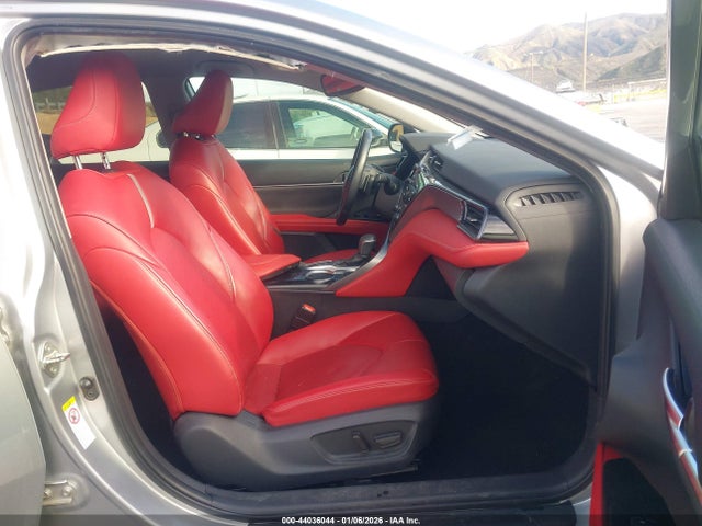 4T1B61HK8KU219525 Toyota CAMRY XSE