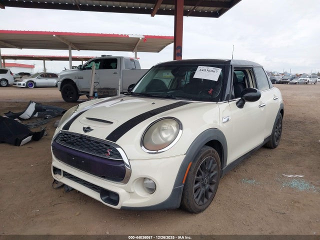 2015 MINI HARDTOP WMWXU3C54F2B65946 Photo 1