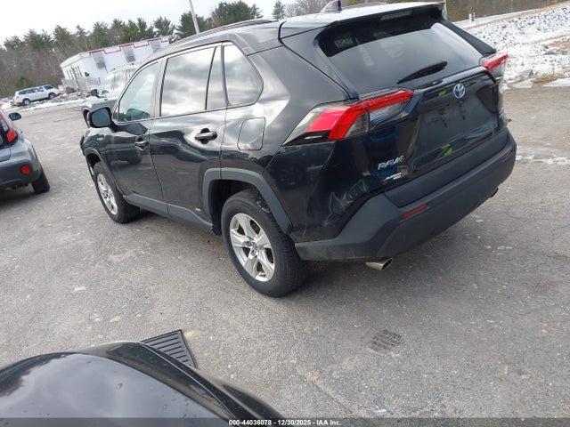 2021 TOYOTA RAV4 HYBRID 4T3RWRFV8MU046092 Photo 2