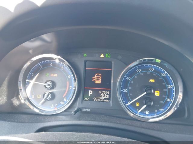 2018 TOYOTA COROLLA 2T1BURHE1JC047529 Photo 6