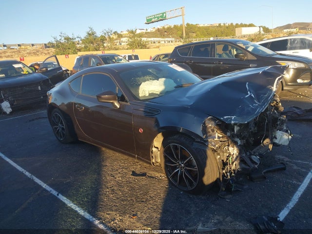 2019 TOYOTA 86 JF1ZNAA15K8700855