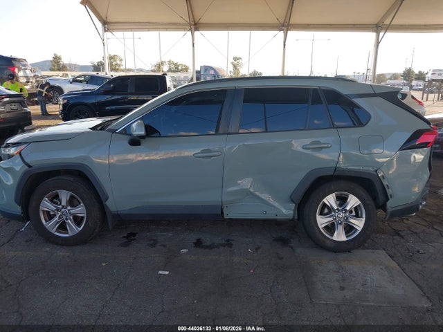 Toyota Rav4 Xle 2022 2T3W1RFV1NW195897 Image 14