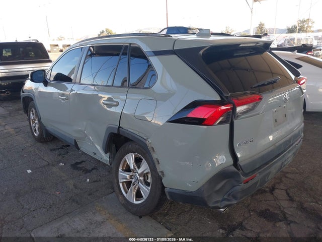 Toyota Rav4 Xle 2022 2T3W1RFV1NW195897 Image 3
