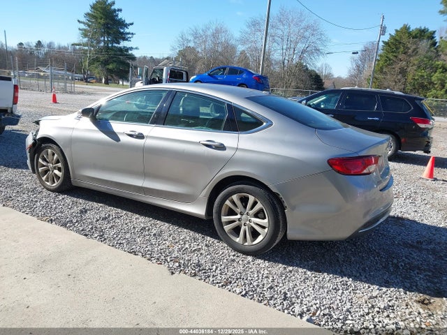 Chrysler 200 C 2015 1C3CCCCBXFN680170 Image 3