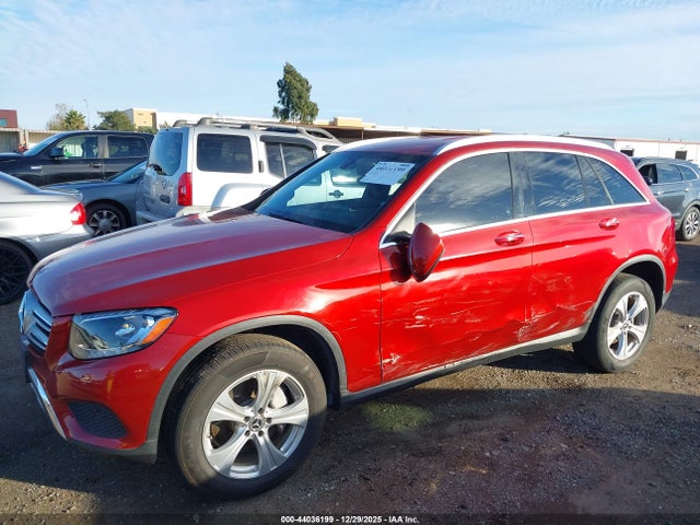 WDC0G4KB0JV089858 Mercedes-Benz Glc 300 4matic