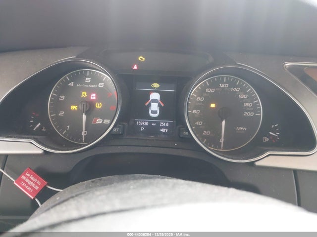 2011 AUDI S5 WAUVVAFRXBA001802 Photo 6