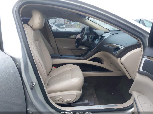 3LN6L2LU8GR611217 Lincoln MKZ HYBRID