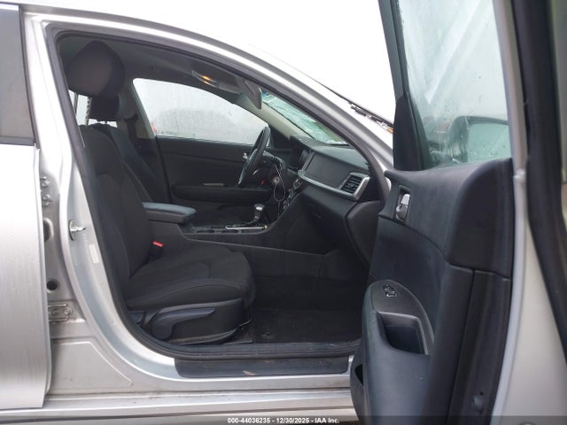 5XXGT4L32KG324491 KIA Optima Lx