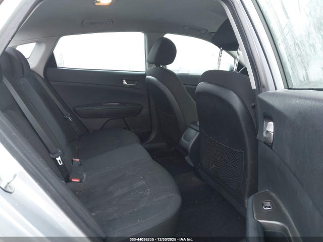 5XXGT4L32KG324491 KIA Optima Lx