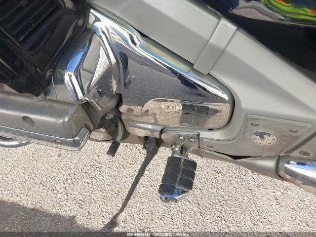 2006 HONDA GL1800 1HFSC47F26A504110 Photo 8