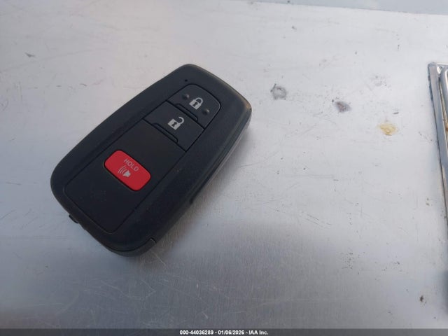 JTNKHMBX9M1110897 Toyota C-hr Limited