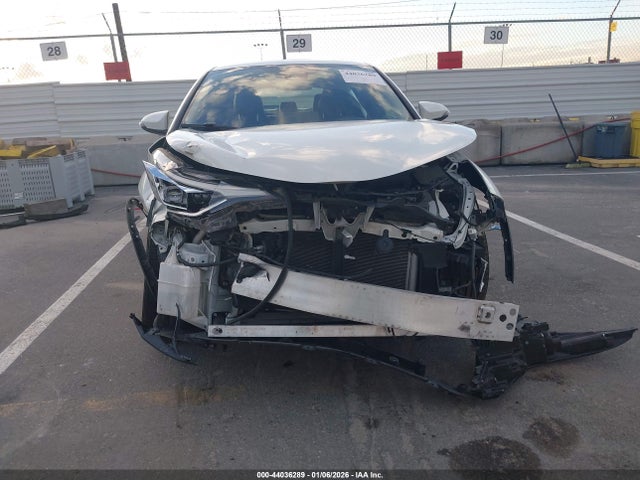 JTNKHMBX9M1110897 Toyota C-hr Limited