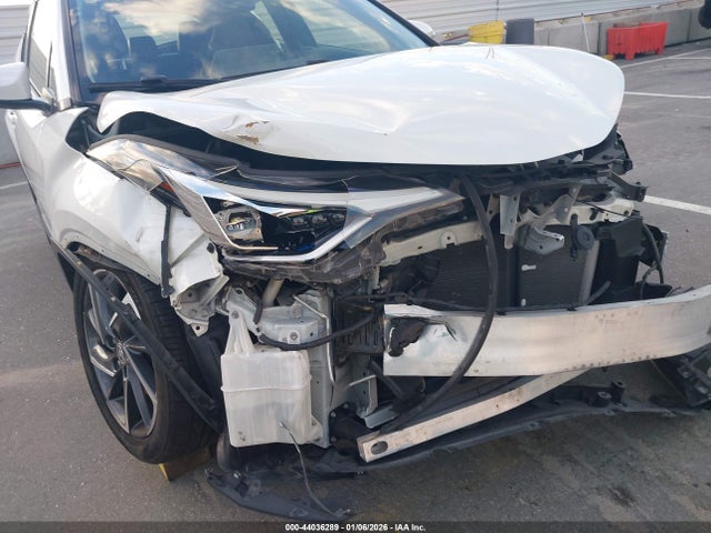JTNKHMBX9M1110897 Toyota C-hr Limited