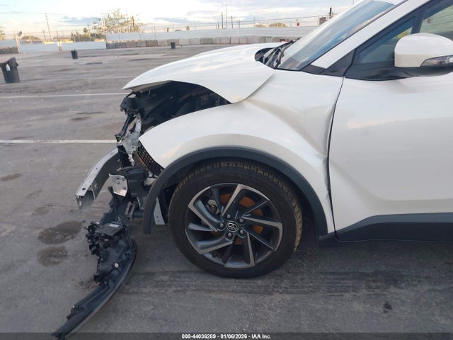 JTNKHMBX9M1110897 Toyota C-hr Limited
