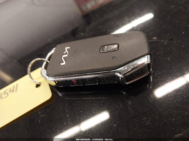 5XYP5DHC7NG260550 KIA Telluride Sx