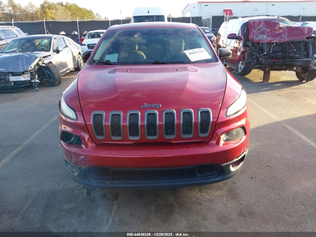 44036329 :رقم المزاد ، 1C4PJLABXHW661511 vin ، 2017 Jeep Cherokee Sport Fwd مزاد بيع