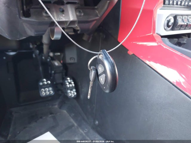 2023 POLARIS SLINGSHOT 57XAALHB0P8157149 Photo 10